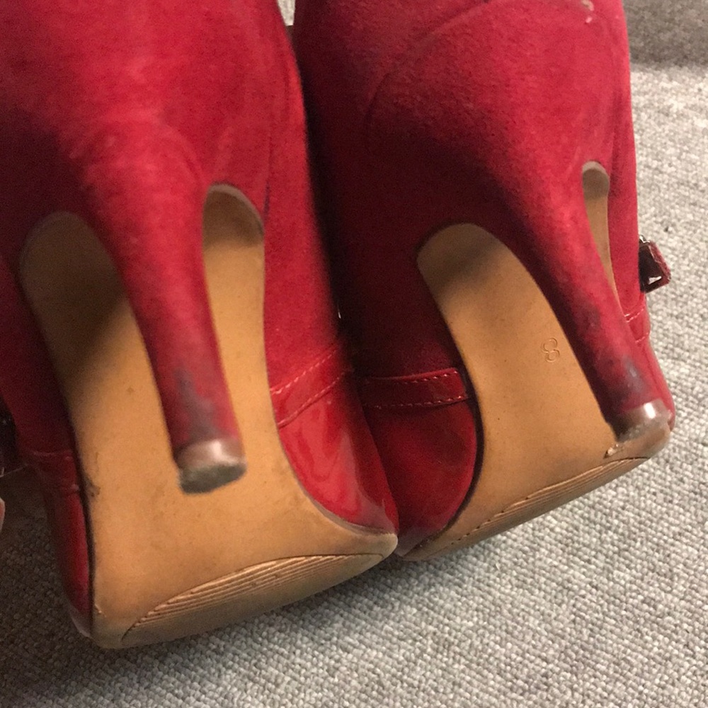 Red heels - Picture 7 of 8